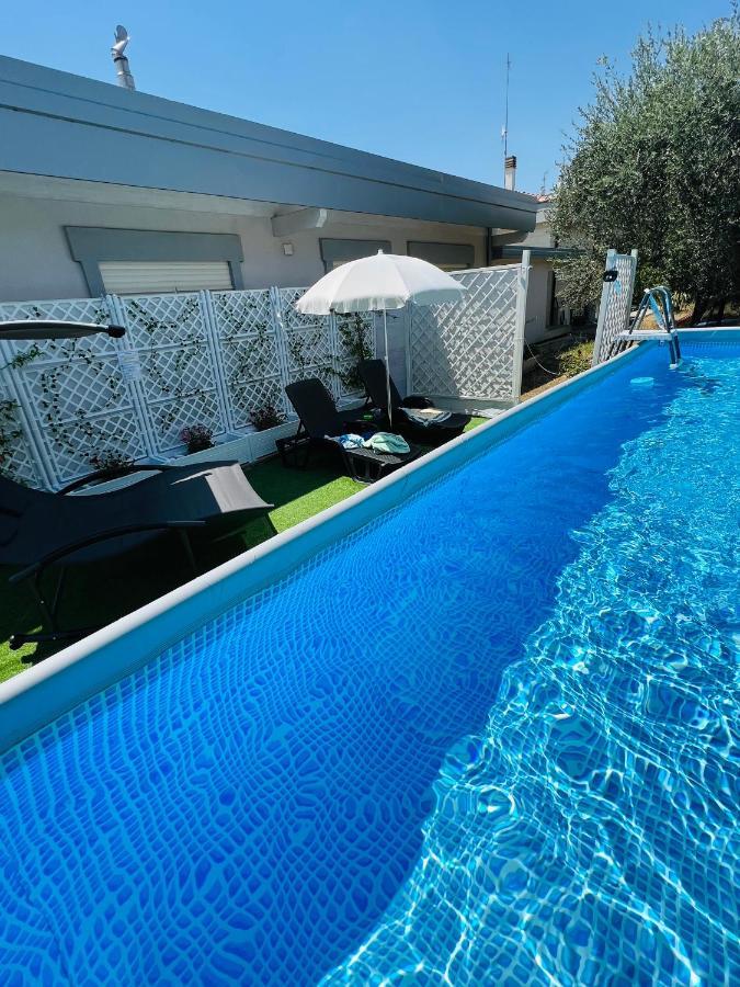 La Casetta Tra Sassi E Ulivi B&B มาเตรา ภายนอก รูปภาพ